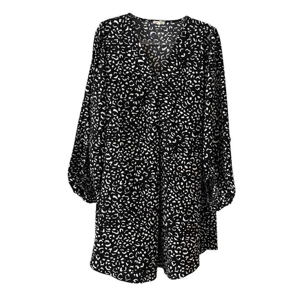 JODIFL Black & White Long Sleeve Printed Dress
